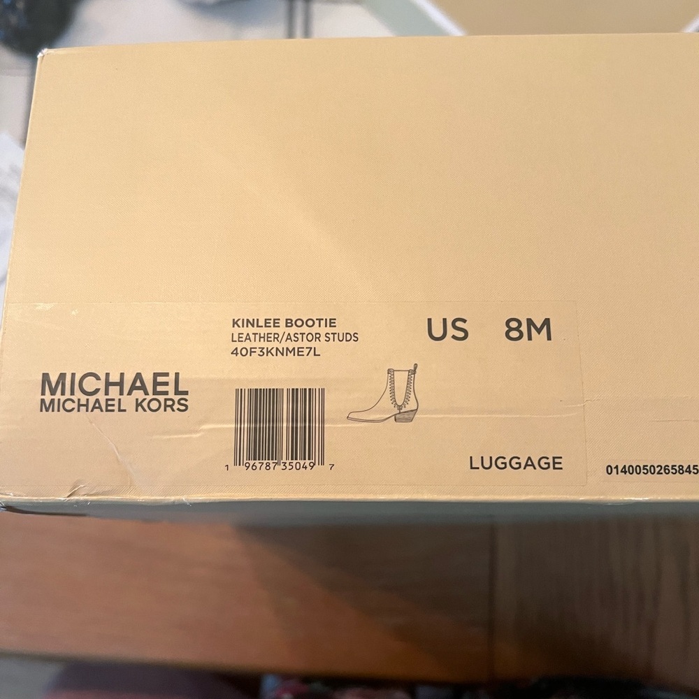 Michael Kors Bootie - Picture 2 of 4